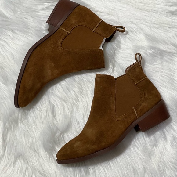 New Steve Madden Dabble Chelsea Booties Cognac - Picture 3 of 12